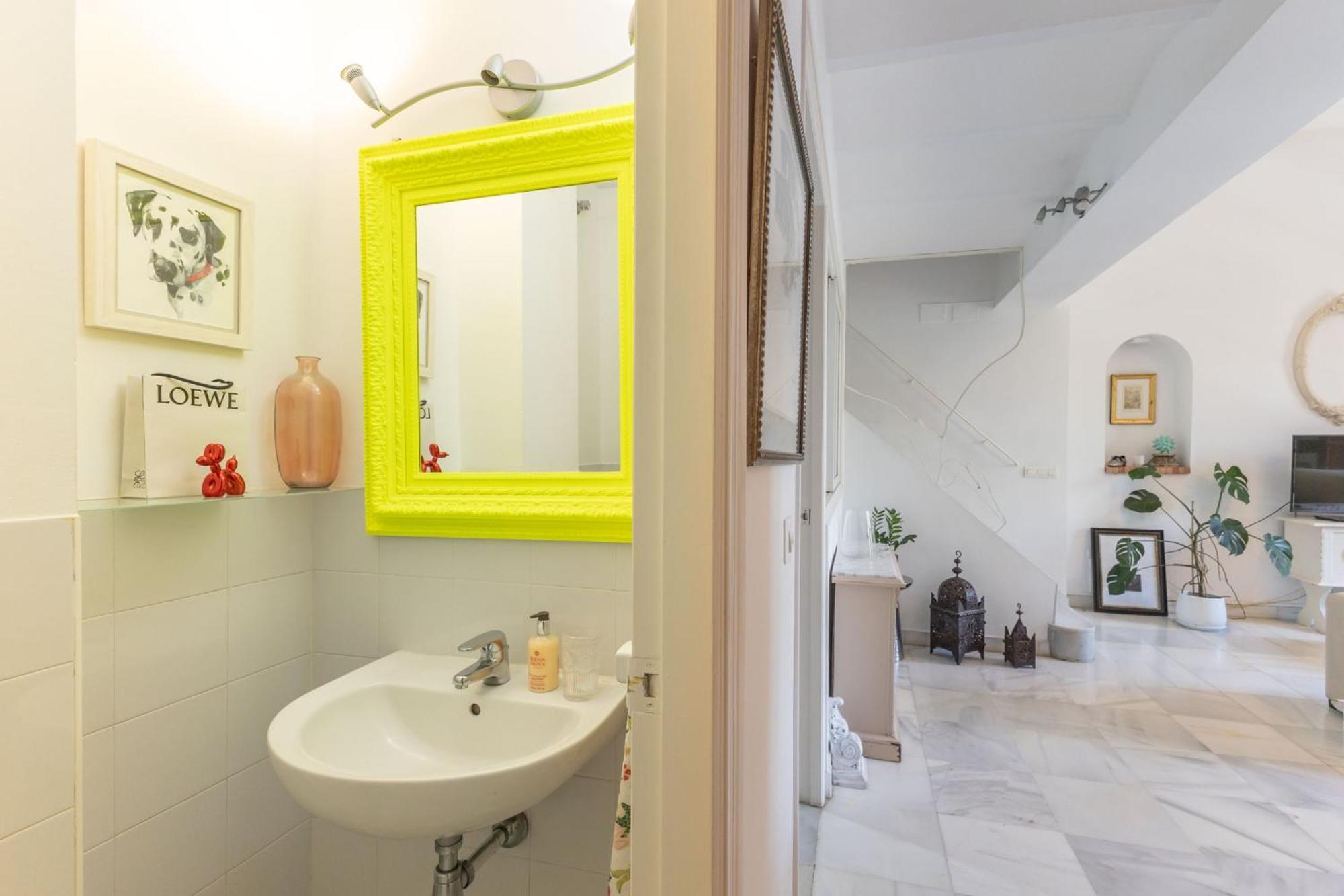 Charming 2 Bedroom Boutique Triplex Apartment With Private Terrace At Seville City Center By Ocityzen Buitenkant foto