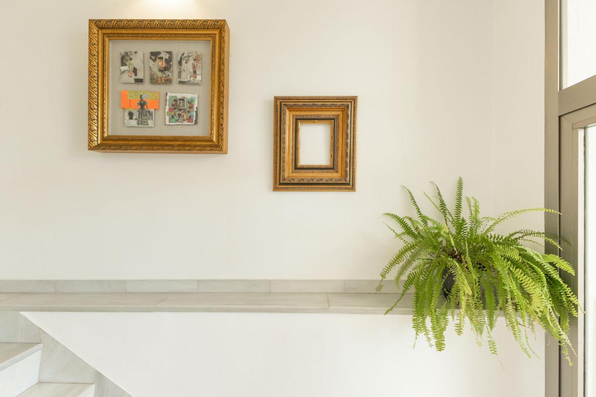 Charming 2 Bedroom Boutique Triplex Apartment With Private Terrace At Seville City Center By Ocityzen Buitenkant foto