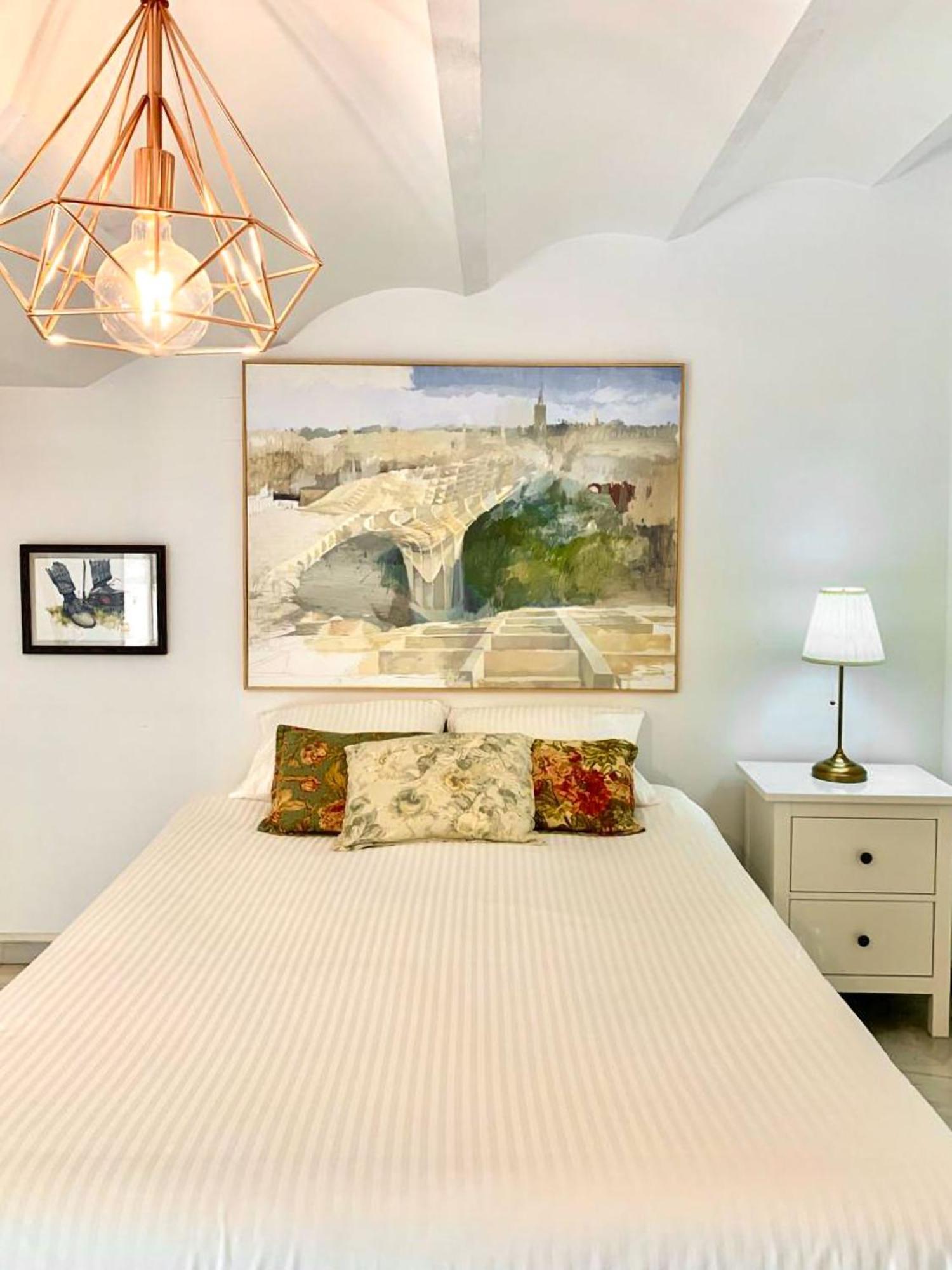 Charming 2 Bedroom Boutique Triplex Apartment With Private Terrace At Seville City Center By Ocityzen Buitenkant foto