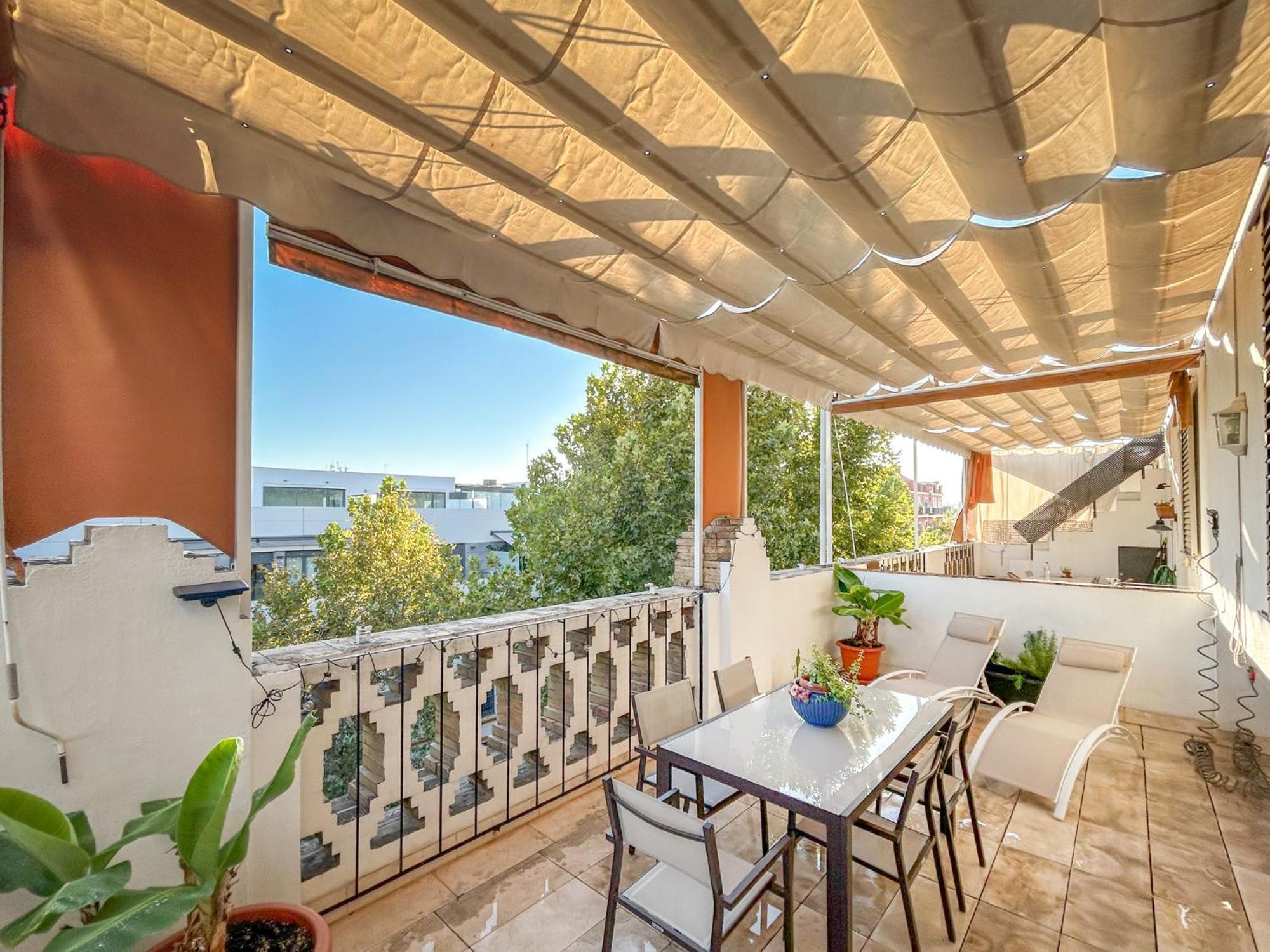 Charming 2 Bedroom Boutique Triplex Apartment With Private Terrace At Seville City Center By Ocityzen Buitenkant foto